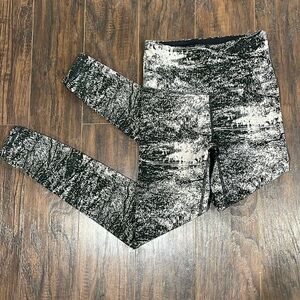 Athleta Elation Glades 7/8 Tights